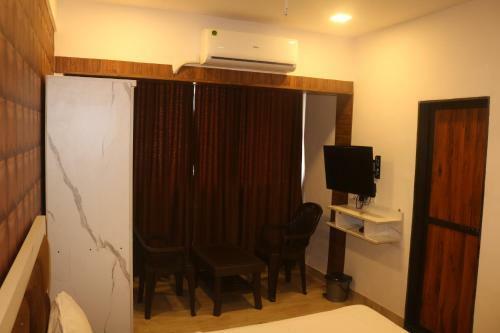 Hotel Mini Residency By Astha Home