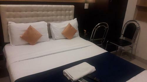 Hotel Shine Hospitality Empire