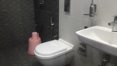 Hotel Shine Hospitality Empire