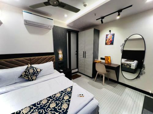 Rich Hotel Mumbai