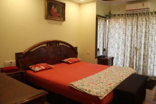 Royal Palms Private Pool Villa - Mumbai