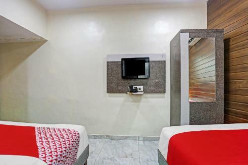 Hotel Oyo 84398 Maroshi Residency