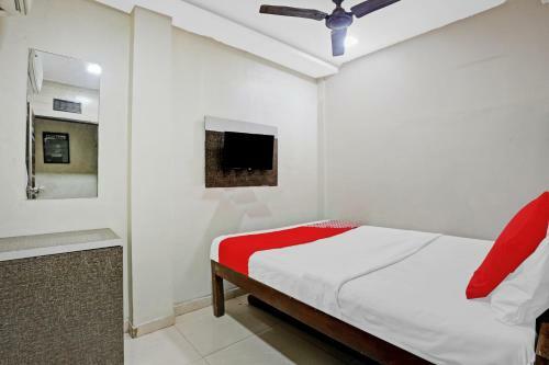 Hotel Oyo 84398 Maroshi Residency