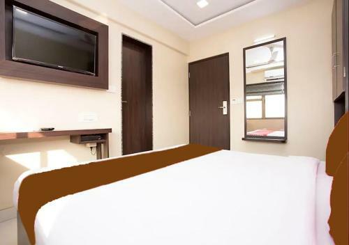 Hotel Kamran Residency-near Us Embassy