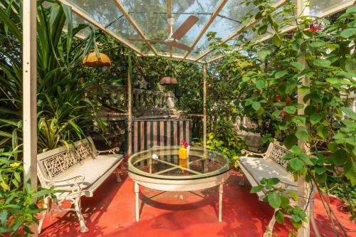 Villa Saffronstays Birdsong