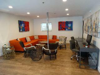 Hotel Hospitality Suite Resort
