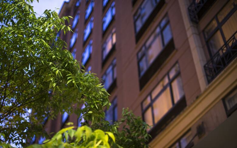 Hotel Paramount