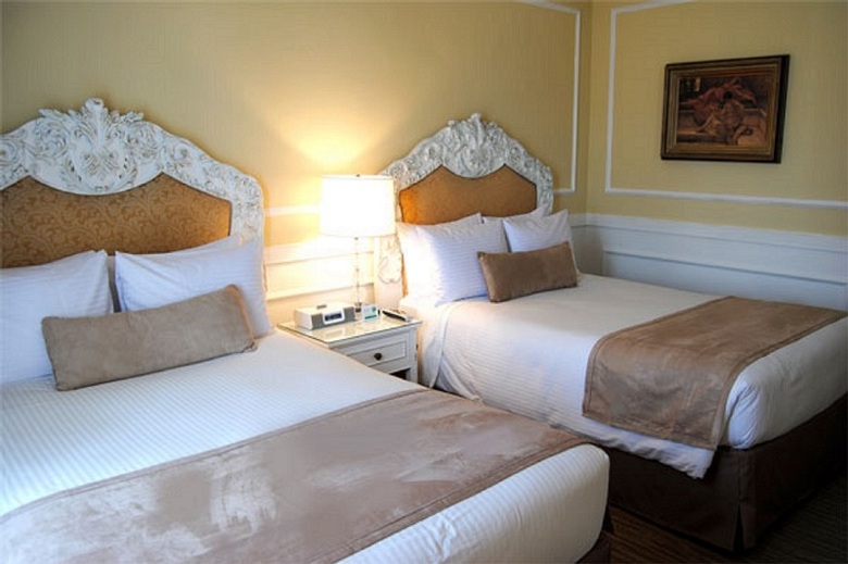 The Pickwick Hotel