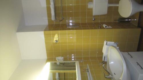 Hostal Hotel Pension Adria
