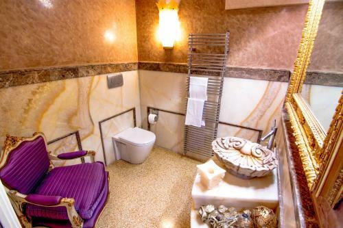 Opera Luxury Apartment