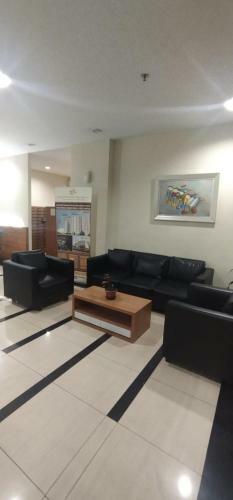 Apartment Margonda By Tis Room