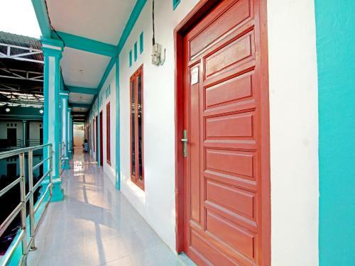 Hotel Oyo 90752 Ridho Guest House Syariah