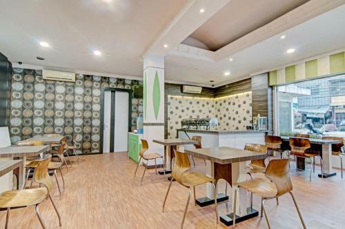 Oyo 90697 Hotel Wisata