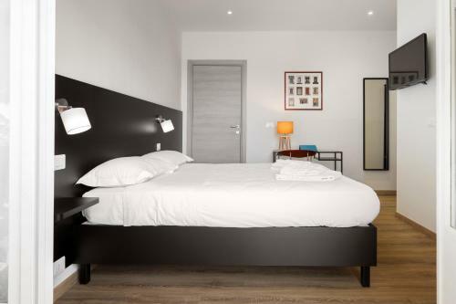 Hostal Parcosantateresa Suites