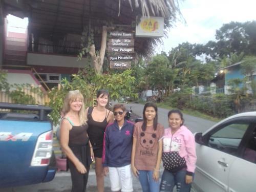 Hostal Dasi Guesthouse