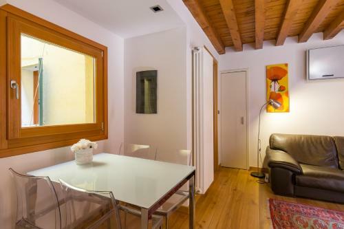 Downtown Apartment Verona