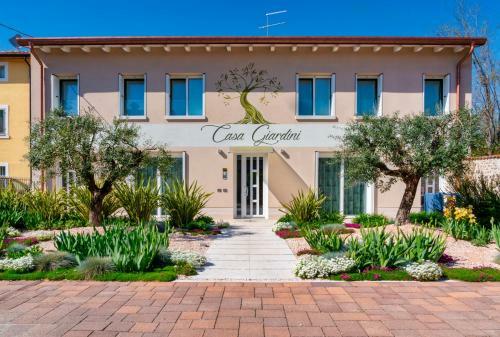 Hostal Casa Giardini