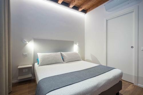 Hostal Teatro Romano Easy Suites