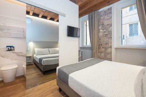 Hostal Teatro Romano Easy Suites