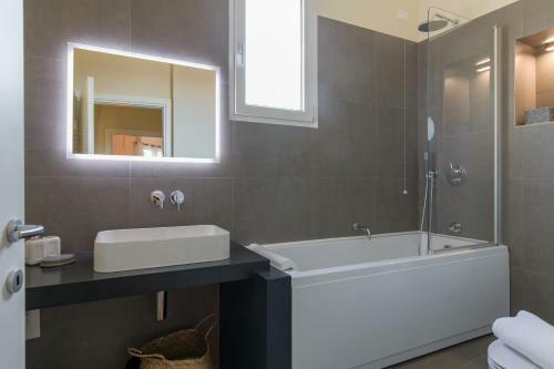 Panoramic Roof Apartment