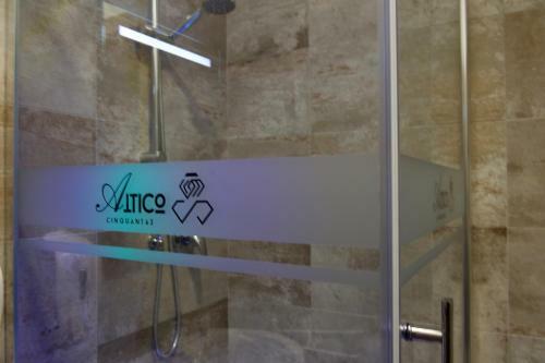 Hostal Attico 53 Camere