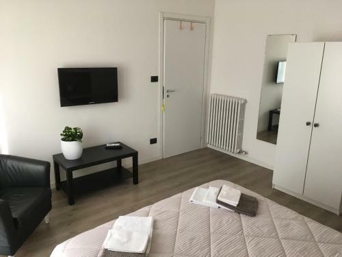 Hostal Fiore Di Loto