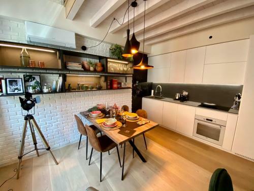 Volto Corte Farina Apartments - Luxury Lofts