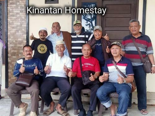 Hostal Kinantan Rumah Batu 3 Br