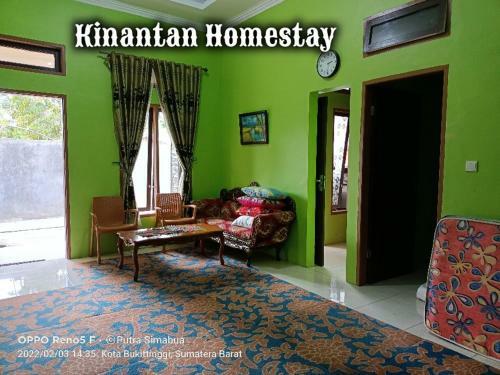 Hostal Kinantan Rumah Batu 3 Br