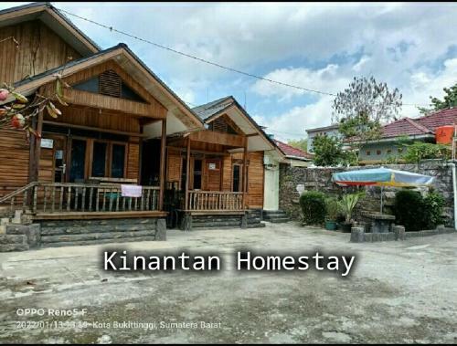 Kinantan Rumah Kayu 3 Br