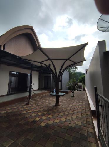 Vimala Hills Villa Semeru Elok 03