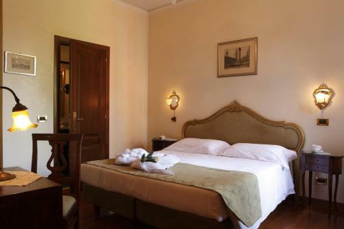 Hotel Pensione Accademia - Villa Maravege