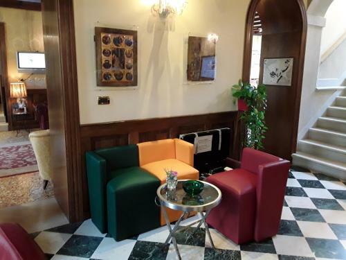 Hotel Pensione Accademia - Villa Maravege