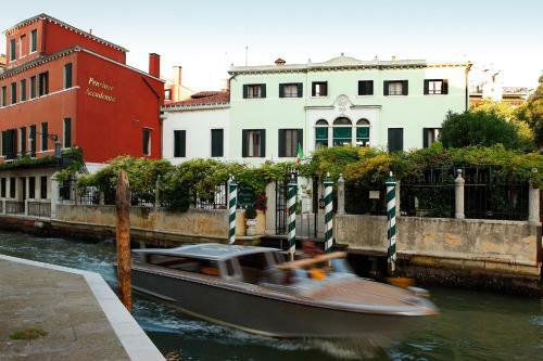 Hotel Pensione Accademia - Villa Maravege