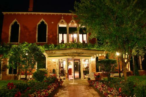 Hotel Pensione Accademia - Villa Maravege