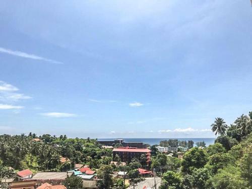 Karon Sea And Sky Apartments