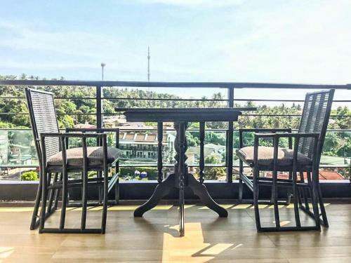 Karon Sea And Sky Apartments