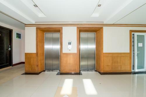 Karon Sea And Sky Apartments