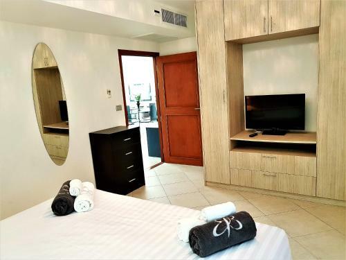 Kb Apartments Karon Beach By Phr
