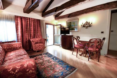 Hotel Suites Torre Dell'orologio