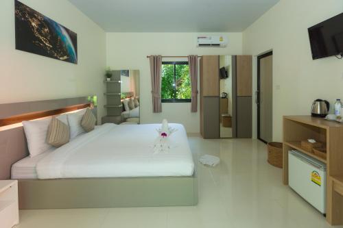 Bed & Breakfast Garden Villa Khaolak