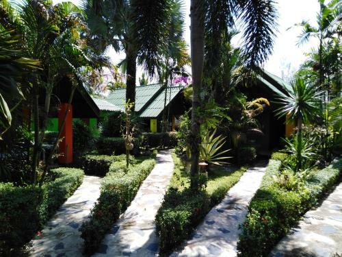 Hotel Sanuk Bungalow