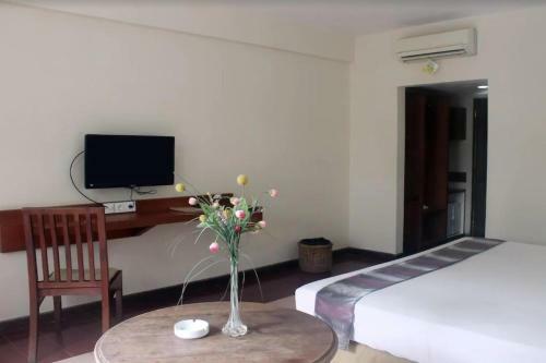 Ratu Hotel & Resort