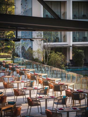 Hotel Avani Plus Khao Lak Resort - Sha Extra Plus