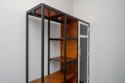 Hotel Reddoorz Plus Near Patung Kuda Undip