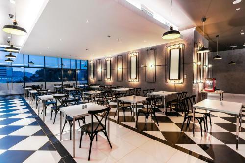 Fox Hotel Jayapura