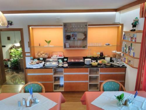 Hostal Pension Maria Wallner