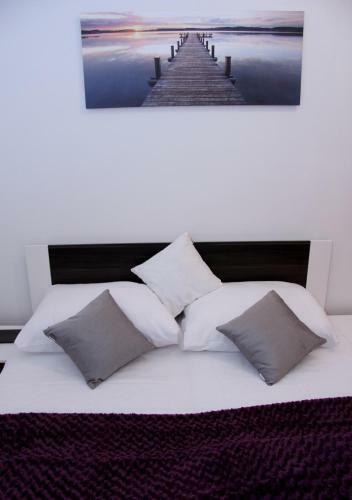 Alive Apartments