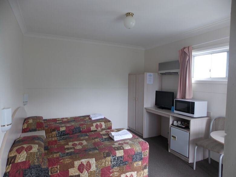 Yass Motel