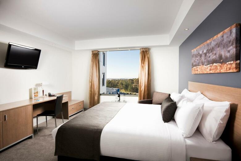 Mantra Tullamarine Hotel
